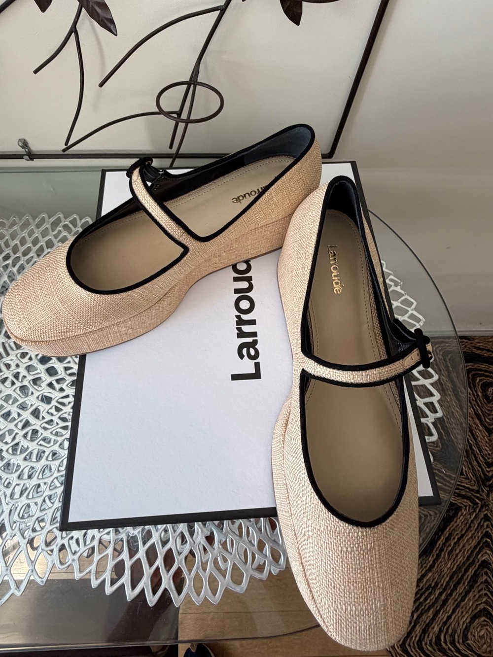 Larroudé Blair Flatforms in Raffia w Leather Trim Size 8.5 NIB - Picture 12 of 16